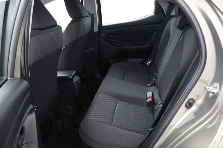 Toyota Yaris - 1.5 Hybrid 18