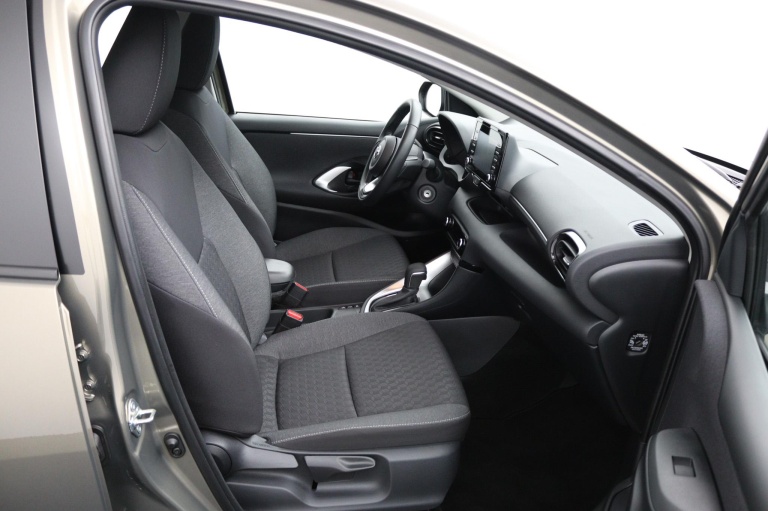 Toyota Yaris - 1.5 Hybrid 22