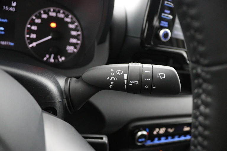 Toyota Yaris - 1.5 Hybrid 31