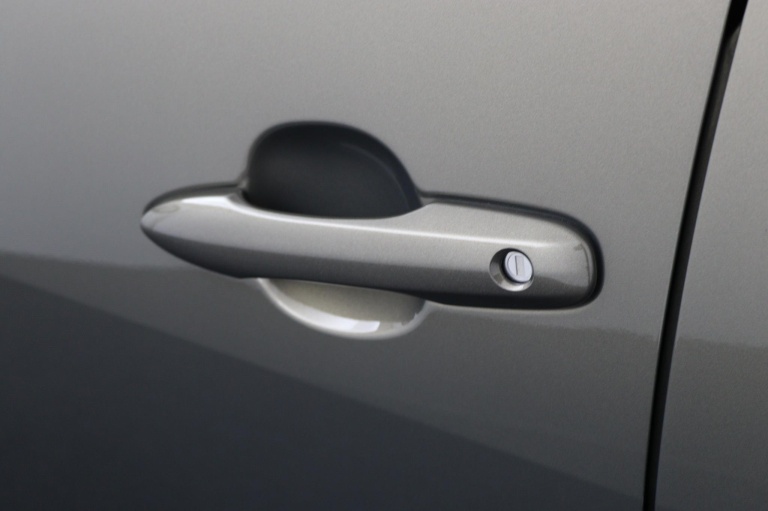 Toyota Yaris - 1.5 Hybrid 36