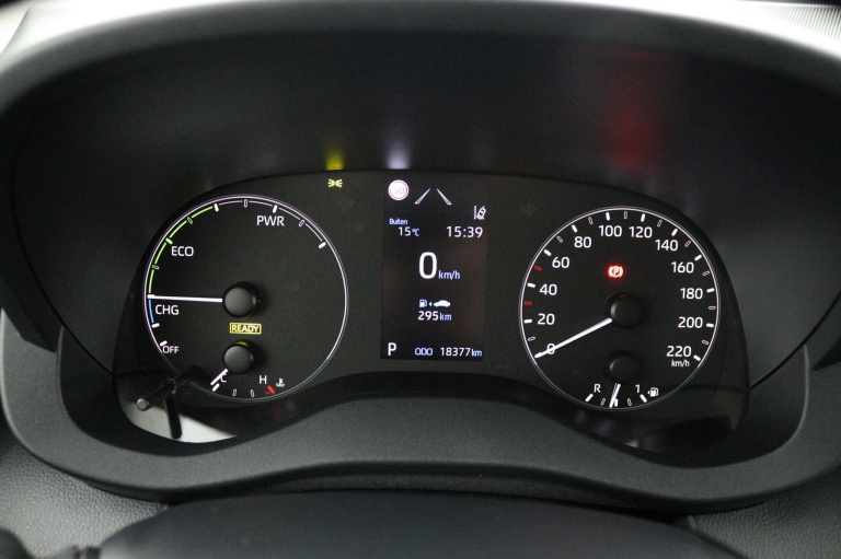 Toyota Yaris - 1.5 Hybrid 6