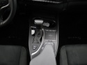 Lexus UX - 250h Preference Line