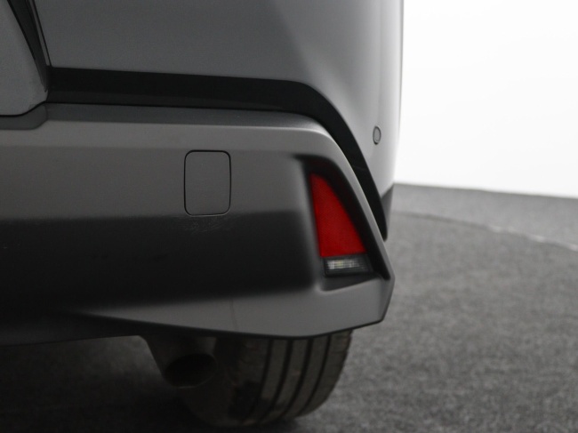 Lexus UX - 250h Preference Line