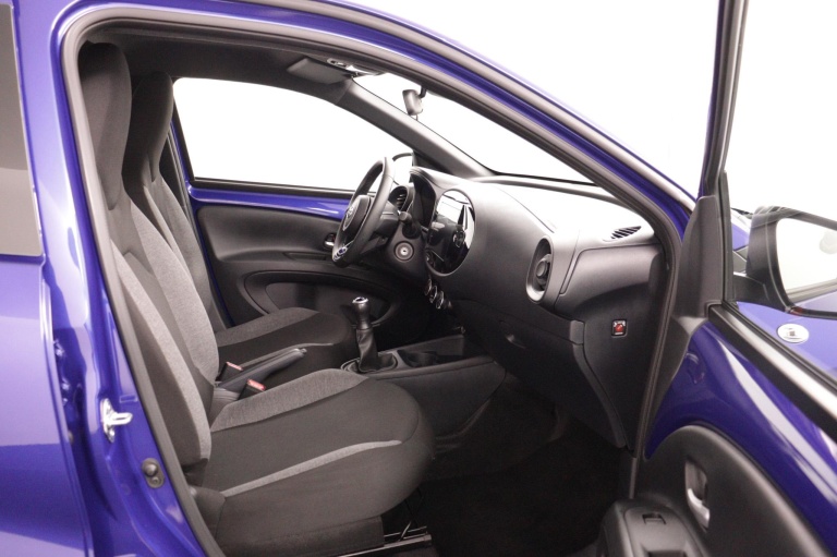Toyota Aygo X - 1.0 VVT-i MT Play 19