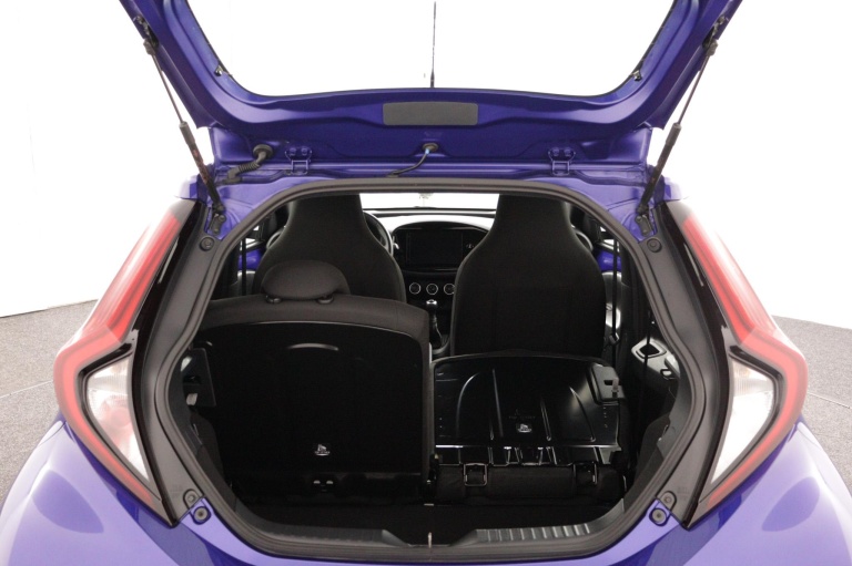 Toyota Aygo X - 1.0 VVT-i MT Play 22