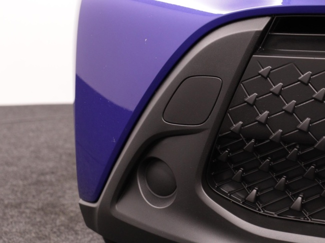 Toyota Aygo X - 1.0 VVT-i MT Play