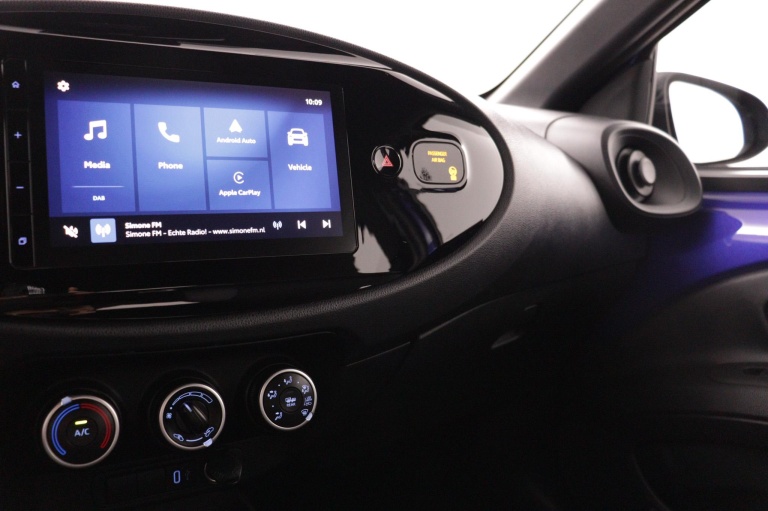 Toyota Aygo X - 1.0 VVT-i MT Play 35