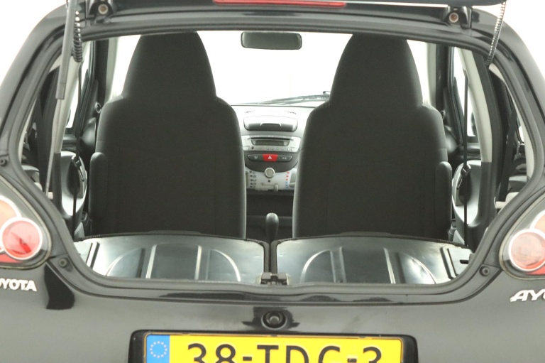 Toyota Aygo - 1.0-12V Comfort Navigator 25