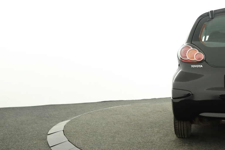 Toyota Aygo - 1.0-12V Comfort Navigator 40