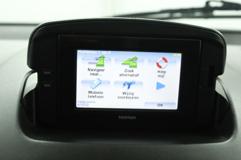 Toyota Aygo - 1.0-12V Comfort Navigator 44