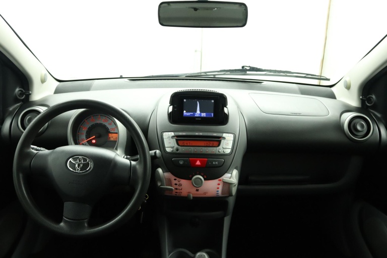 Toyota Aygo - 1.0-12V Comfort Navigator 50