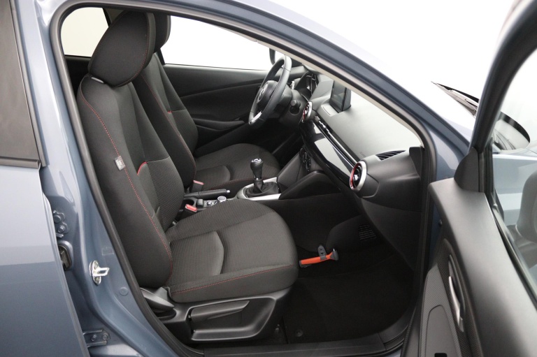 Mazda 2 - 1.5 Skyactiv-G Sportive 15