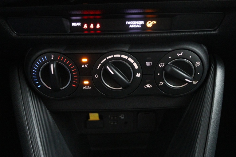 Mazda 2 - 1.5 Skyactiv-G Sportive 16