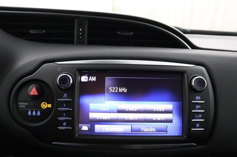 Toyota Yaris - 1.5 Hybrid Executive 15