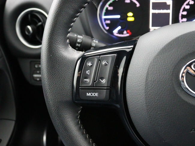 Toyota Yaris - 1.5 Hybrid Executive