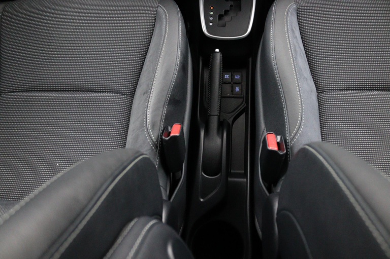 Toyota Yaris - 1.5 Hybrid Executive 26