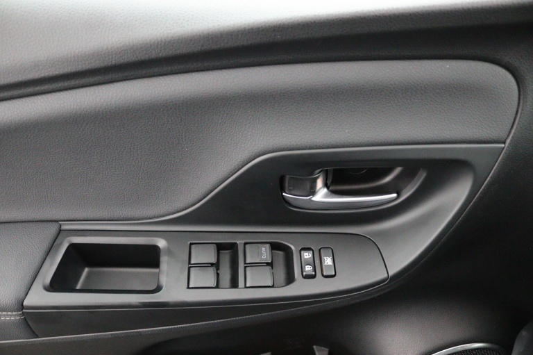 Toyota Yaris - 1.5 Hybrid Executive 32