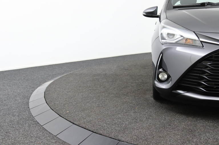 Toyota Yaris - 1.5 Hybrid Executive 36