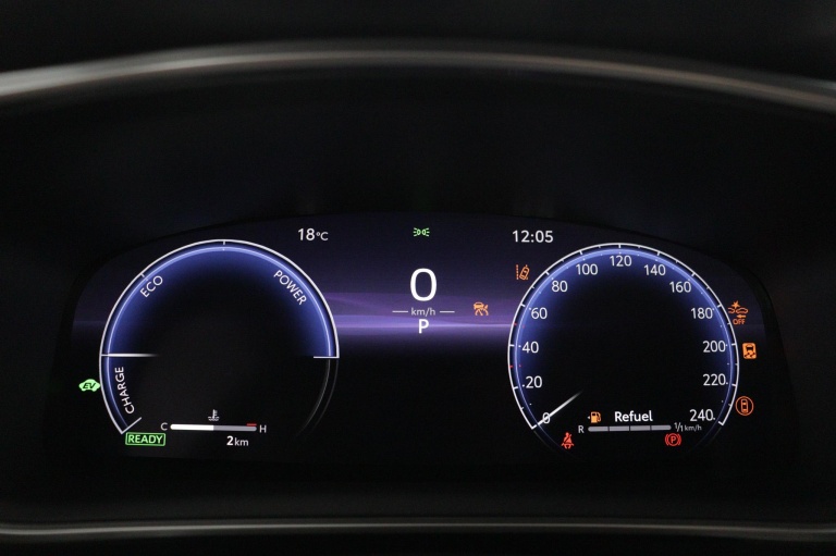 Toyota Corolla - Hybrid 140 Dynamic 13