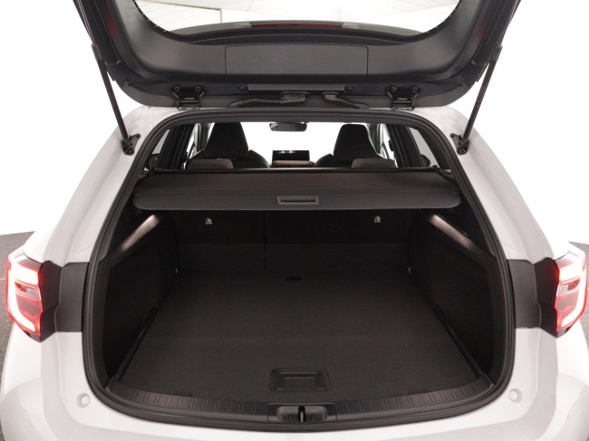 Toyota Corolla - Hybrid 140 Dynamic