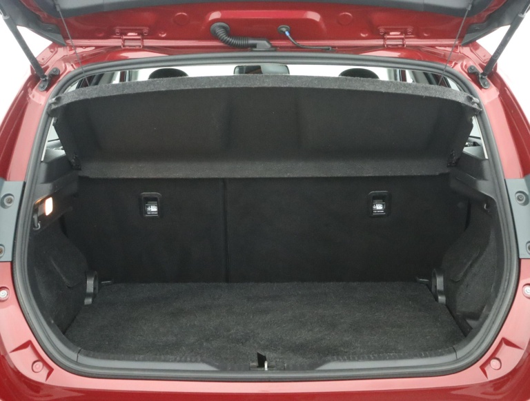 Toyota Auris - 1.8 Hybrid Executive 23