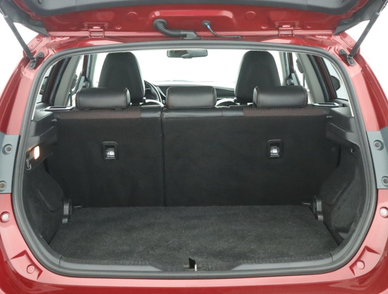 Toyota Auris - 1.8 Hybrid Executive 24