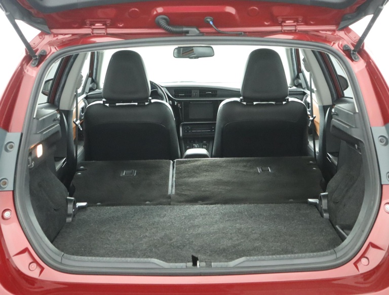 Toyota Auris - 1.8 Hybrid Executive 26