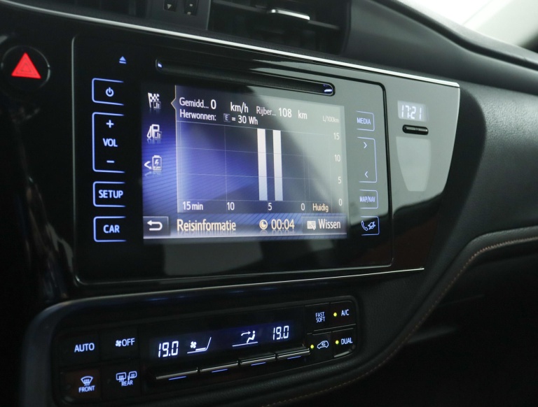 Toyota Auris - 1.8 Hybrid Executive 54