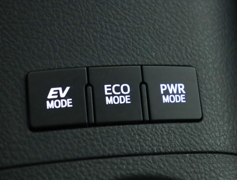 Toyota Auris - 1.8 Hybrid Executive 60