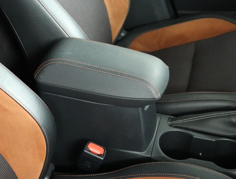 Toyota Auris - 1.8 Hybrid Executive 67