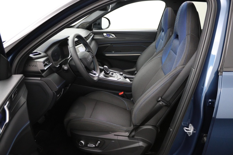 Lynk & Co 01 - 1.5 13