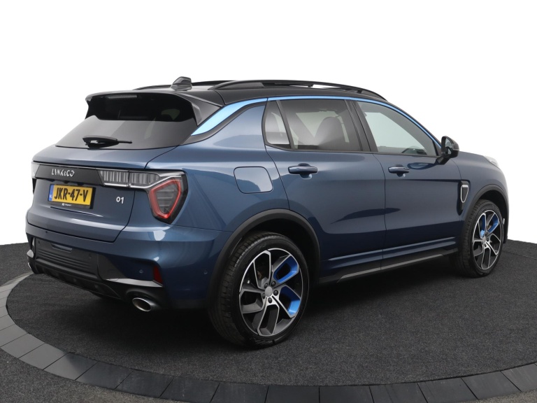 Lynk & Co 01 - 1.5 3