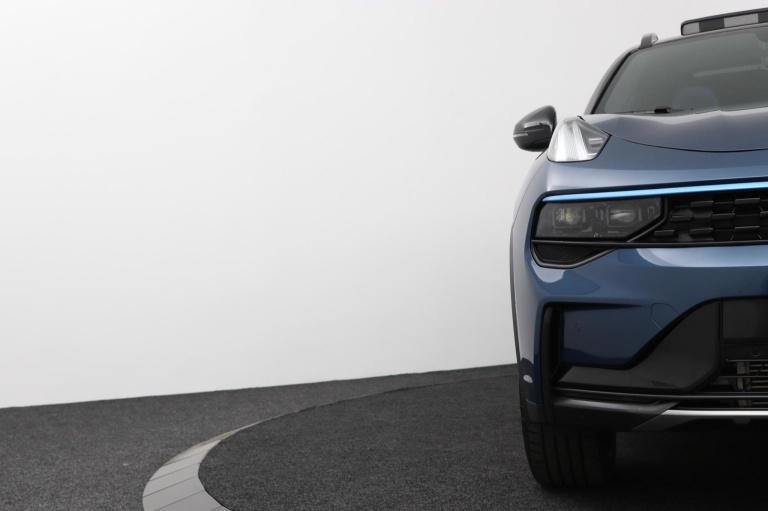 Lynk & Co 01 - 1.5 33