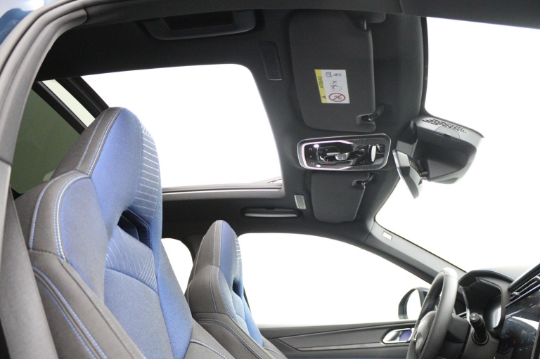 Lynk & Co 01 - 1.5 42