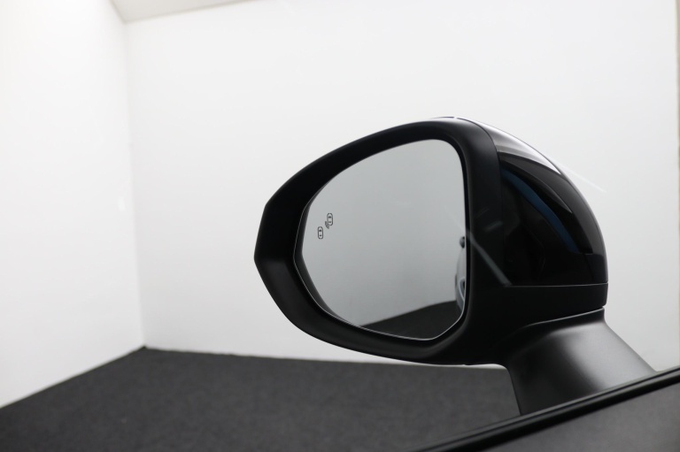 Lynk & Co 01 - 1.5 45