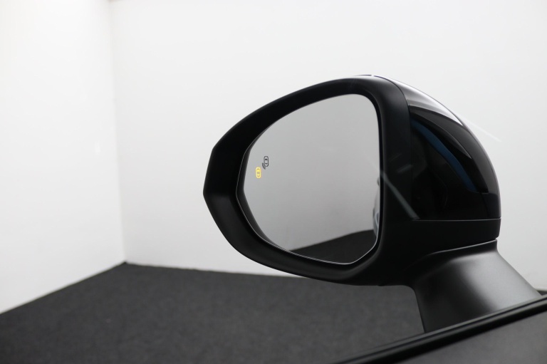 Lynk & Co 01 - 1.5 46