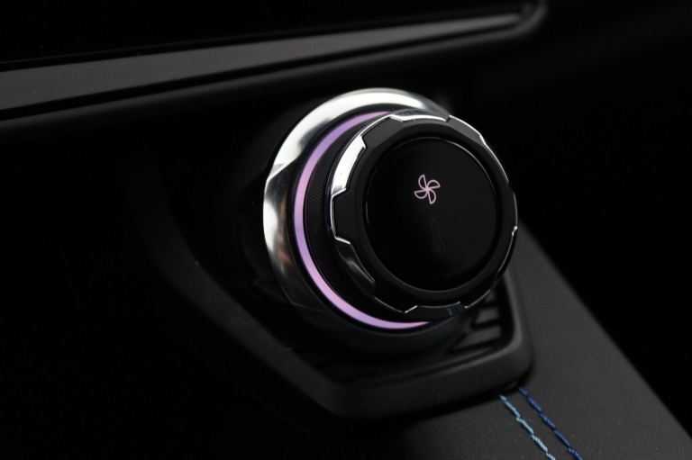 Lynk & Co 01 - 1.5 49