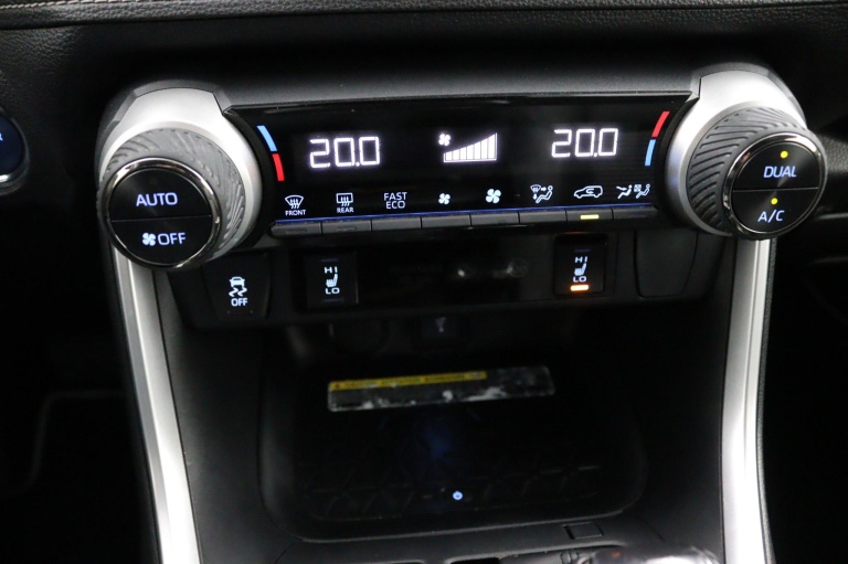 Toyota RAV4 - 2.5 Hybrid Black Edition Limited 19