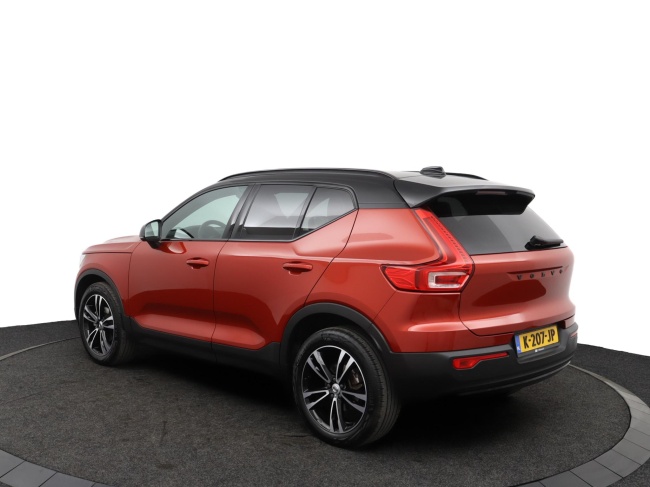 Volvo XC40 - 1.5 T2 R-Design