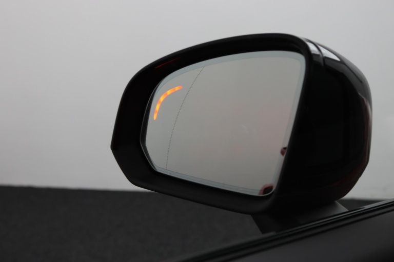 Volvo XC40 - 1.5 T2 R-Design 33