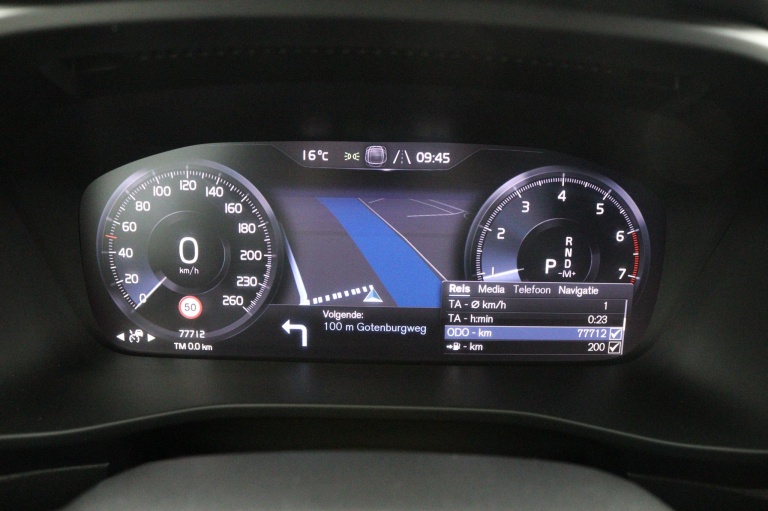 Volvo XC40 - 1.5 T2 R-Design 4