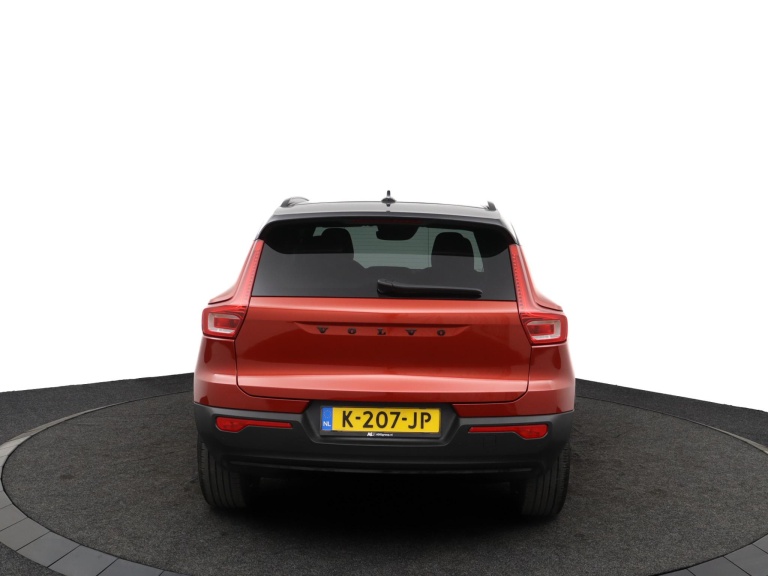 Volvo XC40 - 1.5 T2 R-Design 51