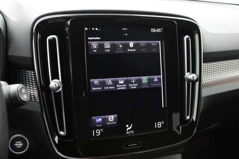 Volvo XC40 - 1.5 T2 R-Design 8