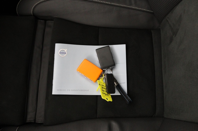 Volvo XC40 - 1.5 T2 R-Design 9