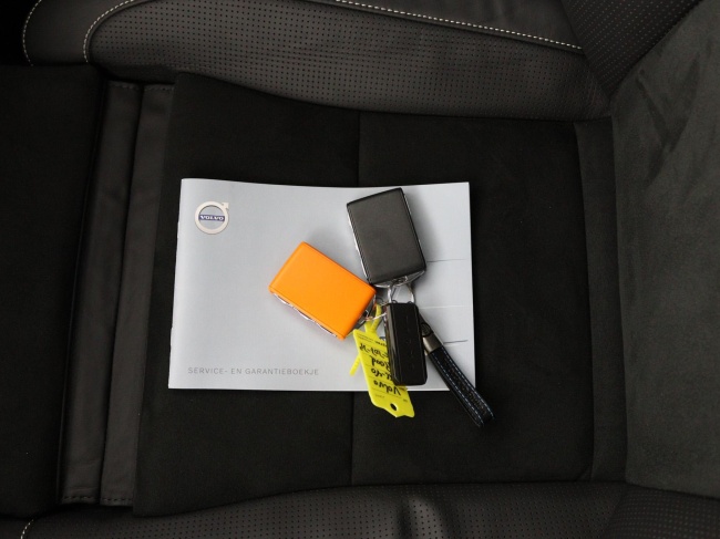 Volvo XC40 - 1.5 T2 R-Design