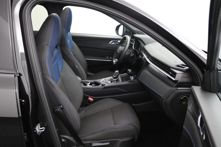 Lynk & Co 01 - 1.5 18