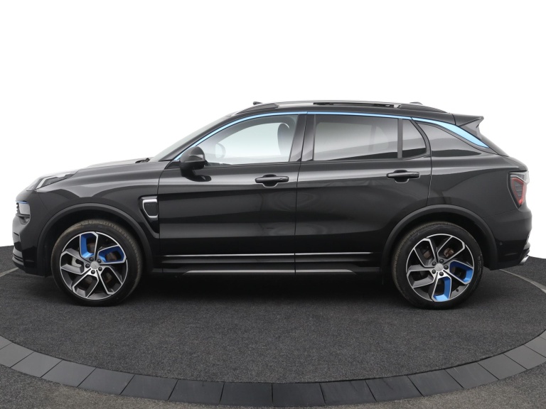 Lynk & Co 01 - 1.5 3