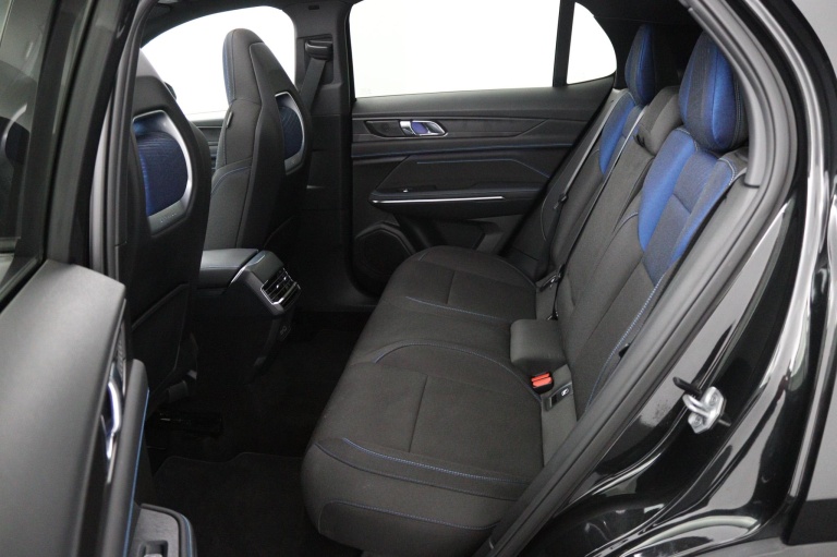 Lynk & Co 01 - 1.5 41