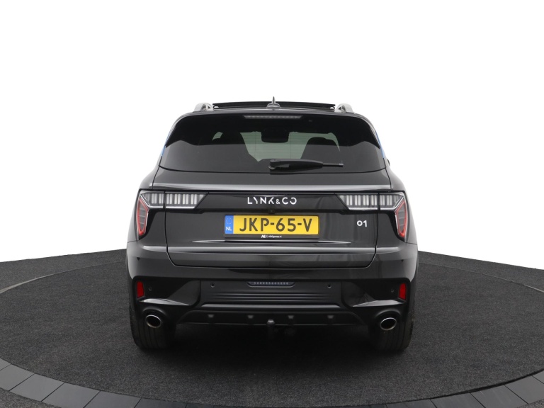 Lynk & Co 01 - 1.5 56