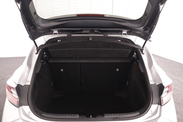 Toyota Corolla - 1.8 Hybrid Dynamic 21